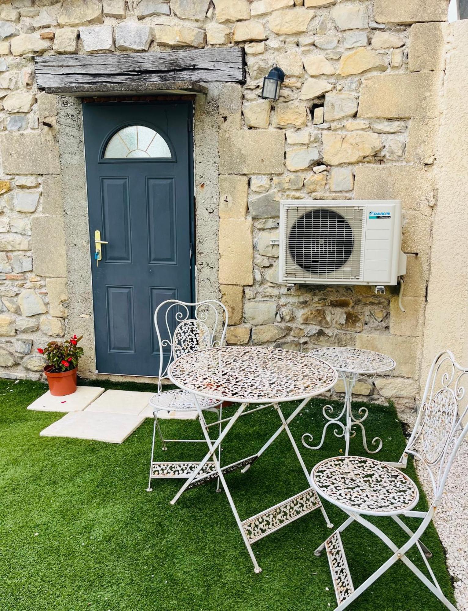 Chambre De Cottage Moulézan Extérieur photo